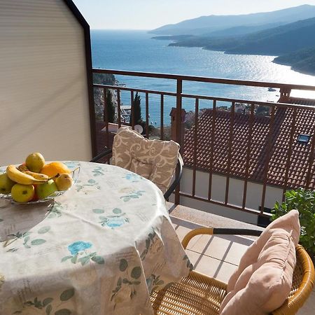 Apartment Roce Rabac Exteriör bild