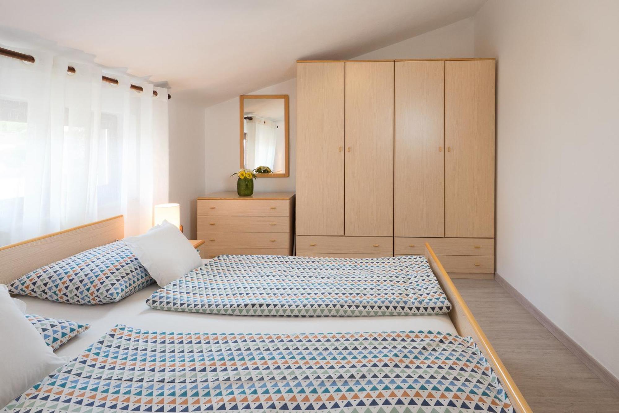 Apartment Roce Rabac Exteriör bild