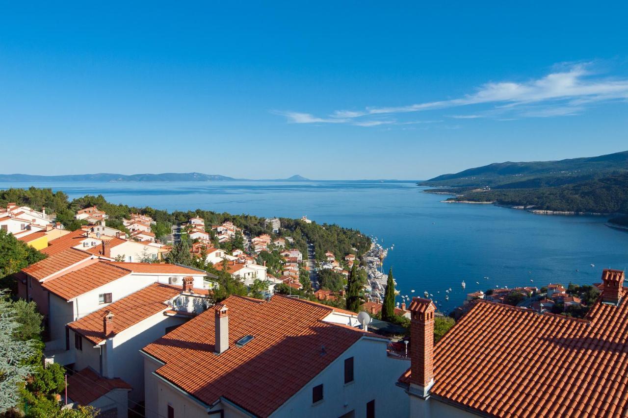 Apartment Roce Rabac Exteriör bild